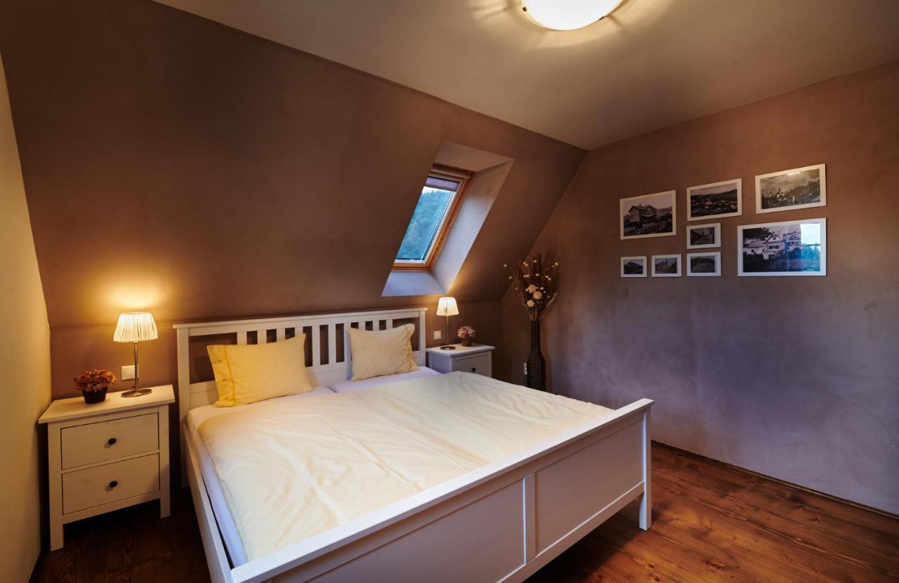 Banská Štiavnica Sad Nad Klingeromゲストハウス エクステリア 写真