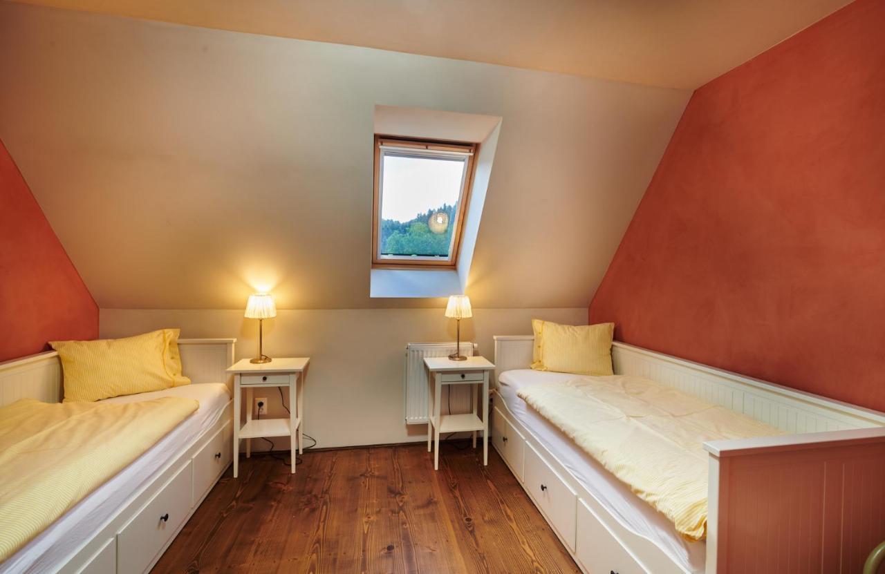 Banská Štiavnica Sad Nad Klingeromゲストハウス エクステリア 写真